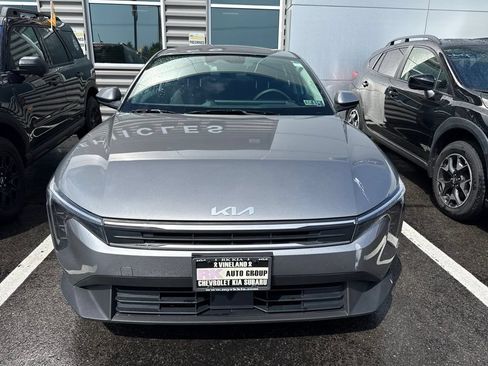 Used 2025 Kia K4 FWD image 2