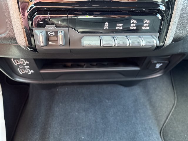 New 2026 RAM 3500 Tradesman AWD/4WD image 19