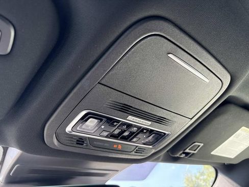 New 2025 Lincoln Nautilus Reserve w/ Jet Appearance Package AWD/4WD image 30