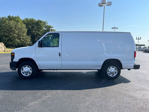 Used 2011 Ford E-150 and Econoline 150 w/ PWR Group image 4