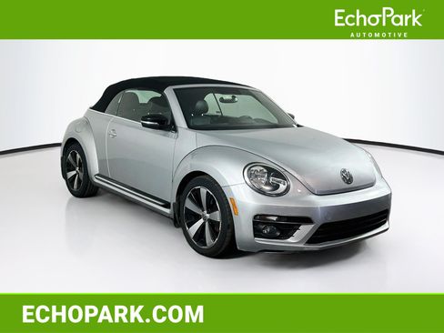 Used 2013 Volkswagen Beetle 2.0T FWD image 1