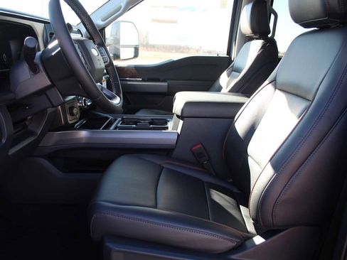 New 2026 Ford F350 Lariat image 22