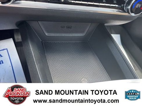 Used 2026 Chevrolet Equinox ACTIV w/ Convenience Package III AWD/4WD image 23