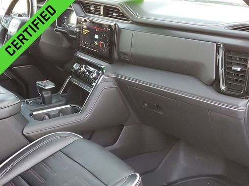 Certified 2022 GMC Sierra 1500 AT4X image 30