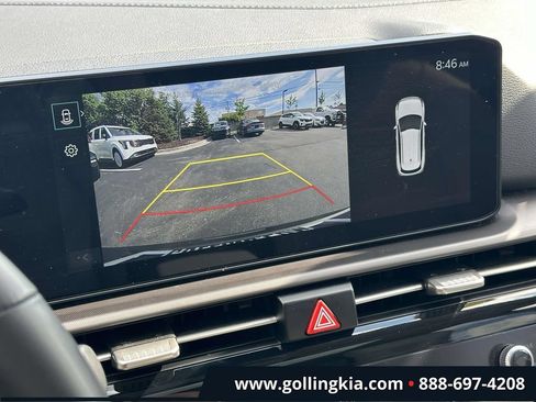 Certified 2026 Kia Sportage EX w/ EX Panorama Roof Package FWD image 25
