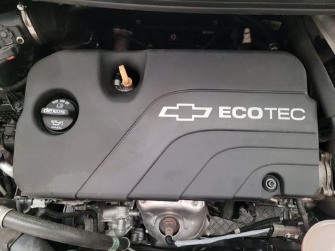 Used 2021 Chevrolet Spark LT w/ Driver Confidence Package FWD image 30