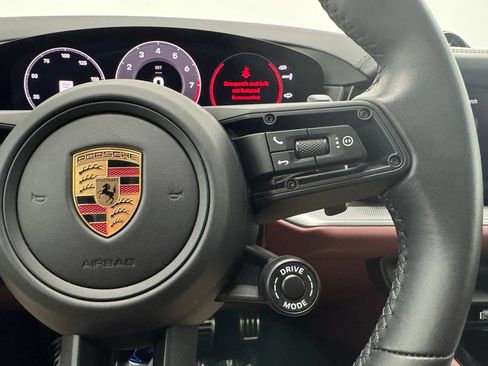 Used 2025 Porsche Cayenne S AWD/4WD image 23