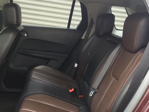 Used 2011 GMC Terrain SLT w/ Cargo Package AWD/4WD image 7
