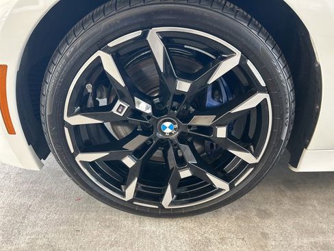 Used 2025 BMW M340i xDrive M340i xDrive image 16