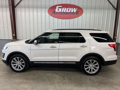 Used 2016 Ford Explorer Limited image 14