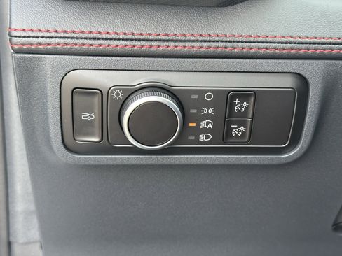 New 2025 Ford Mustang Premium image 17