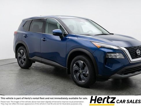 Used 2025 Nissan Rogue SV FWD image 1