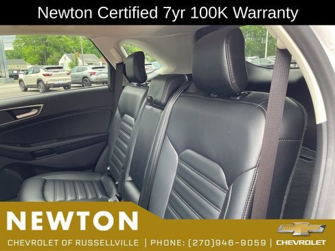 Used 2024 Ford Edge SEL AWD/4WD image 40