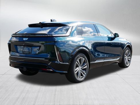 New 2026 Cadillac Lyriq Premium Luxury image 6