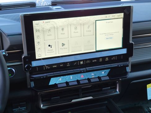 New 2025 GMC Hummer EV 3X w/ Battery Pack, 24 Module Pack image 11