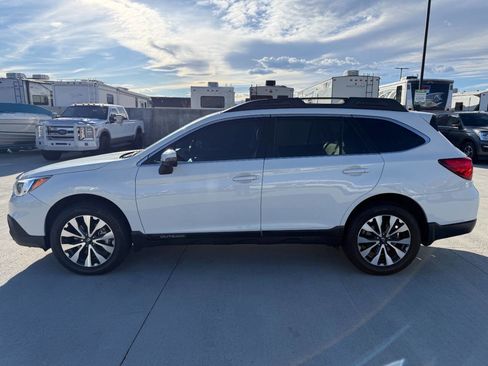 Used 2015 Subaru Outback 2.5i Limited image 6