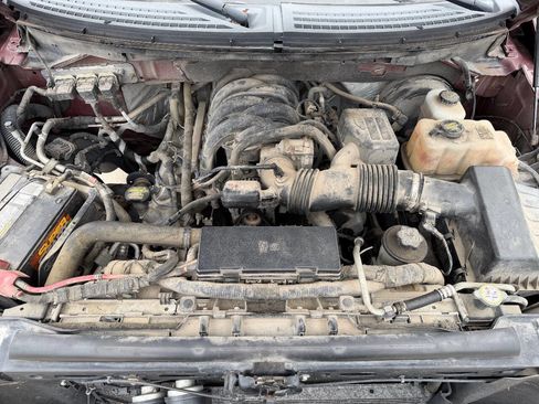 Used 2010 Ford F150 XLT image 20