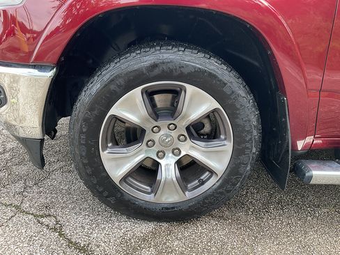 Used 2022 RAM 1500 Laramie AWD/4WD image 14