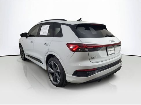 Used 2024 Audi Q4 e-tron Premium Plus image 4