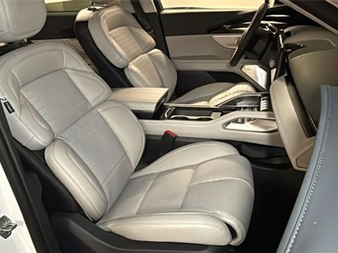 New 2026 Lincoln Nautilus Reserve image 10