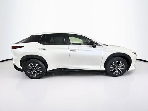 Used 2023 Lexus RZ 450e Premium w/ Technology Package AWD/4WD image 10