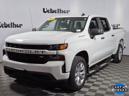 Used 2022 Chevrolet Silverado 1500 Custom image 3