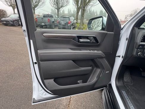 New 2026 Chevrolet Tahoe Premier image 17