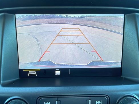 Used 2021 GMC Canyon Denali image 27