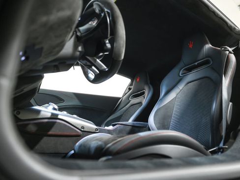 Used 2022 Maserati MC20 Coupe RWD image 25