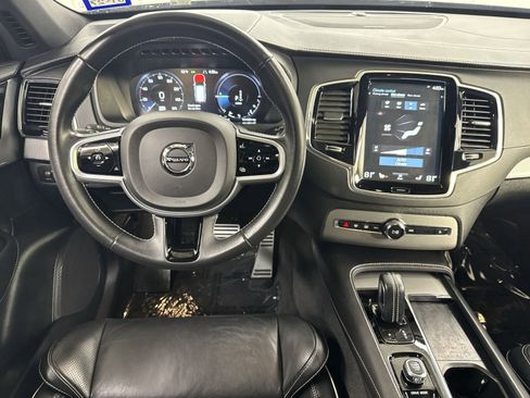 Used 2021 Volvo XC90 T8 R-Design AWD/4WD image 34