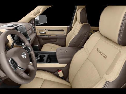 Certified 2022 RAM 2500 Big Horn w/ Level C Equiment Group image 6