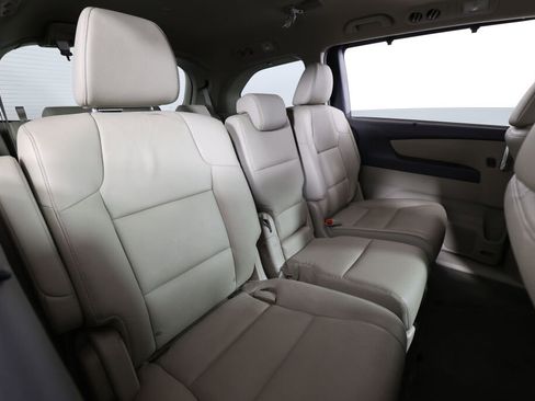 Used 2014 Honda Odyssey EX-L image 20