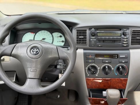 Used 2004 Toyota Corolla S FWD image 16