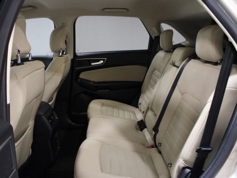 Used 2017 Ford Edge SEL FWD image 20