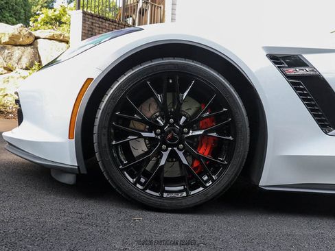 Used 2016 Chevrolet Corvette Z06 w/ 2LZ Preferred Equipment Group RWD image 86