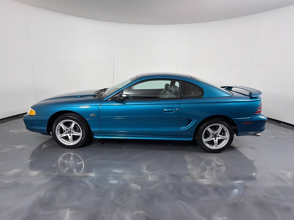 Used 1994 Ford Mustang GT RWD image 8