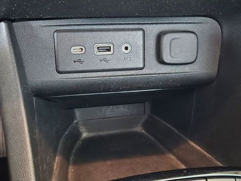 Certified 2023 Buick Encore GX Select FWD image 19