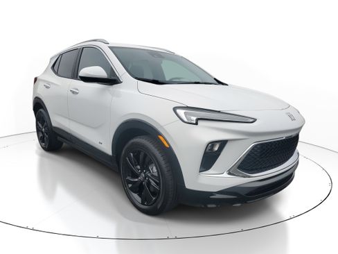 New 2026 Buick Encore GX Sport Touring image 2