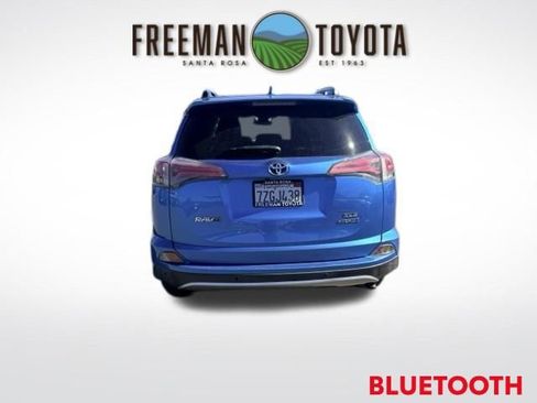Used 2017 Toyota RAV4 XLE w/ Convenience Package AWD/4WD image 6