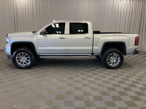Used 2017 GMC Sierra 1500 Denali w/ Denali Ultimate Package AWD/4WD image 13