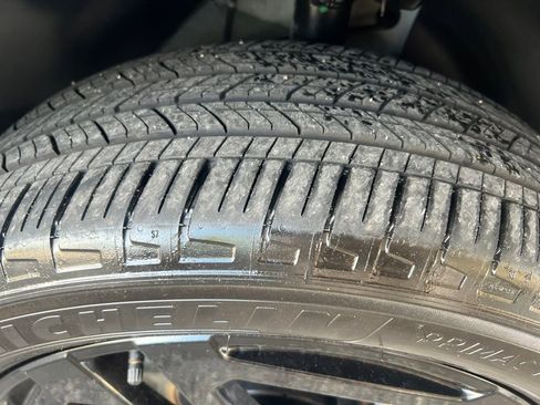 Certified 2025 Kia Telluride EX X-Line AWD/4WD image 40