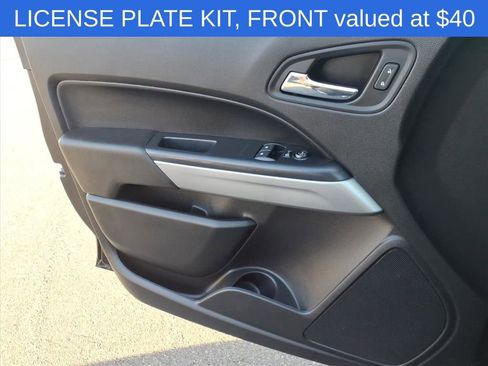 Used 2021 Chevrolet Colorado LT w/ LT Convenience Package image 9