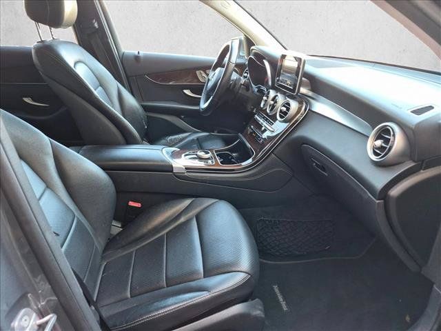 Used 2017 Mercedes-Benz GLC 300 image 22