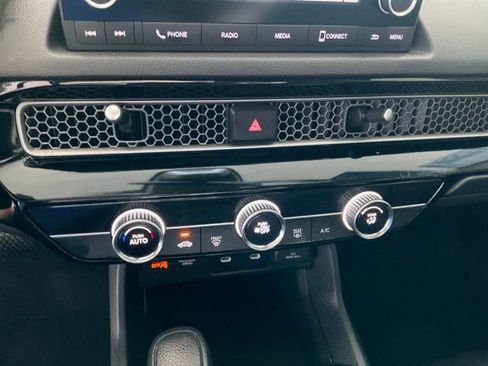 Certified 2025 Honda Civic LX image 13