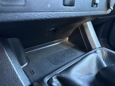 Used 2016 Toyota Tacoma SR5 image 15