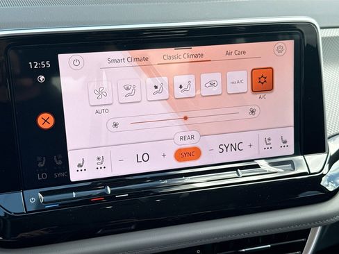 New 2026 Volkswagen Atlas Peak Edition image 12