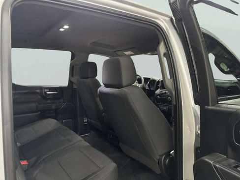 Used 2020 Chevrolet Silverado 1500 Custom Trail Boss w/ Custom Convenience Package image 36