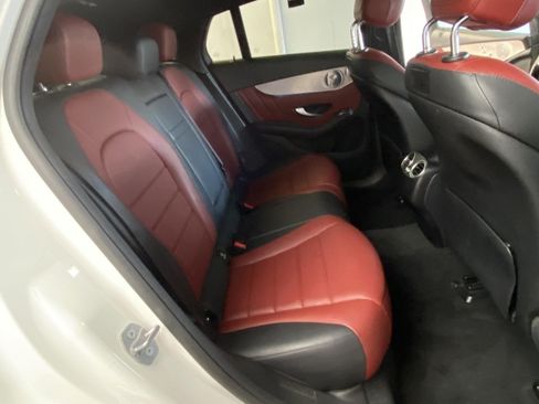 Used 2019 Mercedes-Benz GLC 300 4MATIC Coupe image 11