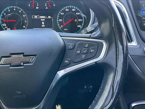 Used 2019 Chevrolet Malibu LT w/ Leather Package image 7