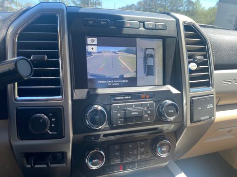 Used 2017 Ford F250 Lariat w/ Tow Technology Bundle image 13